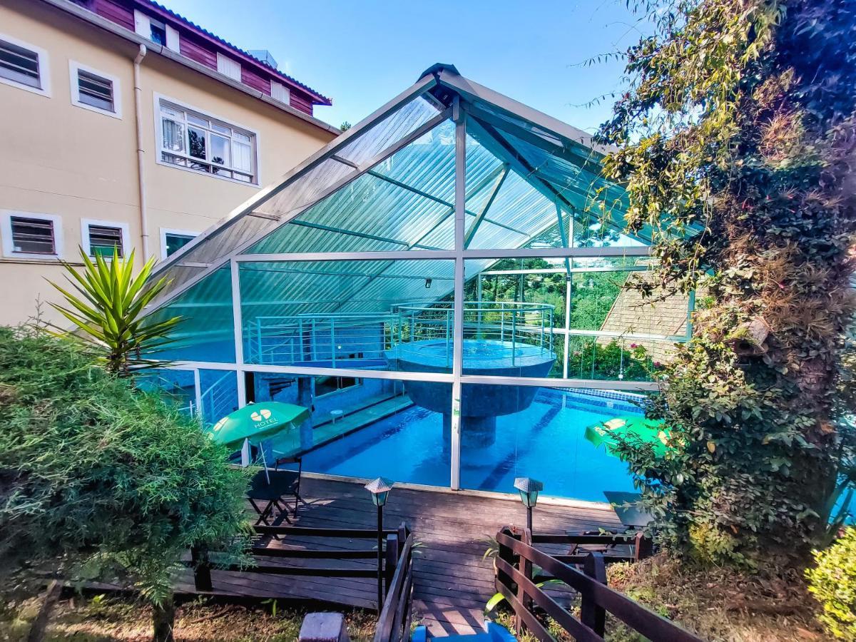 Hotel Fazenda Golden Park Кампус-ду-Жордан Екстер'єр фото