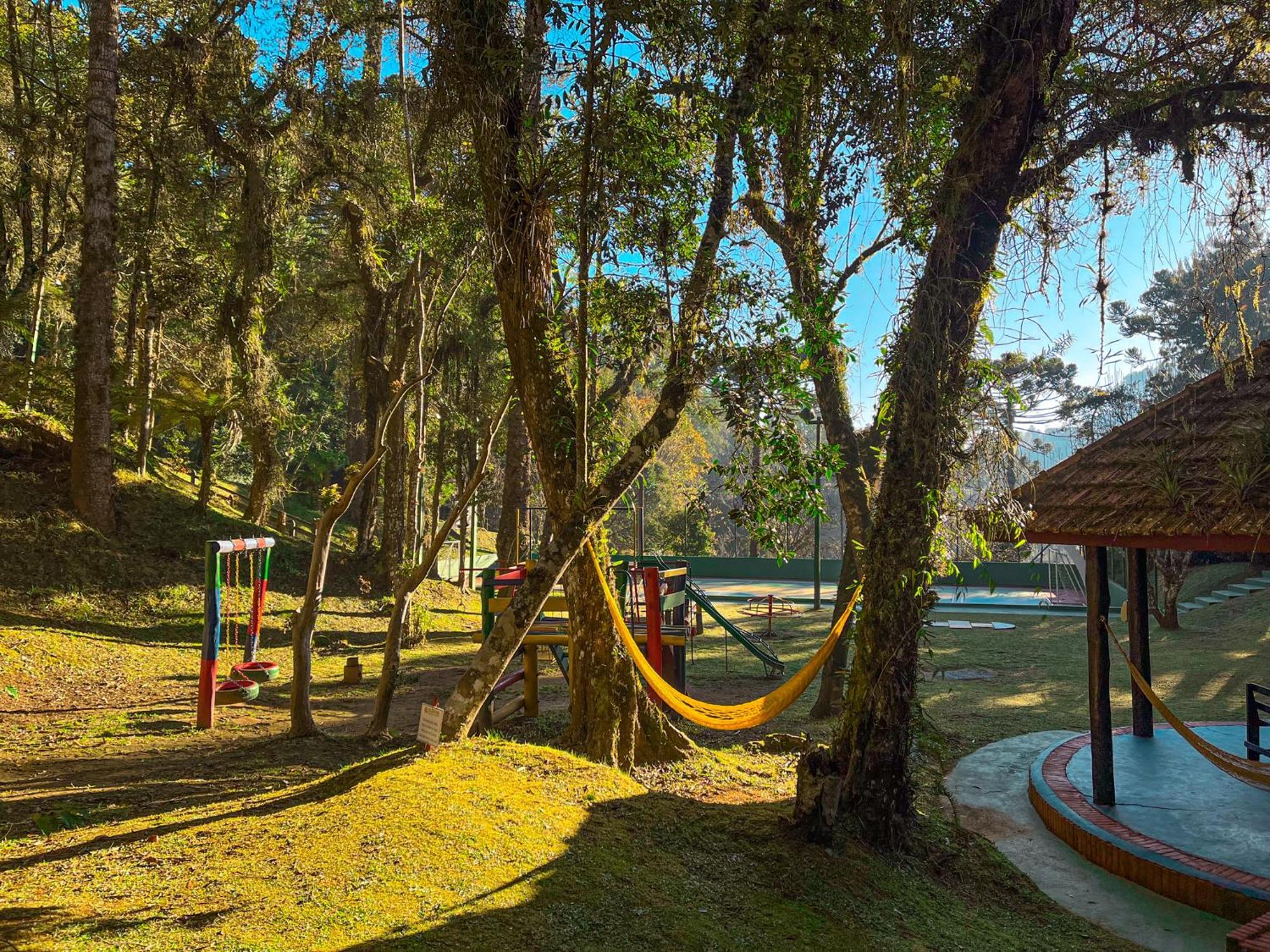 Hotel Fazenda Golden Park Кампус-ду-Жордан Екстер'єр фото