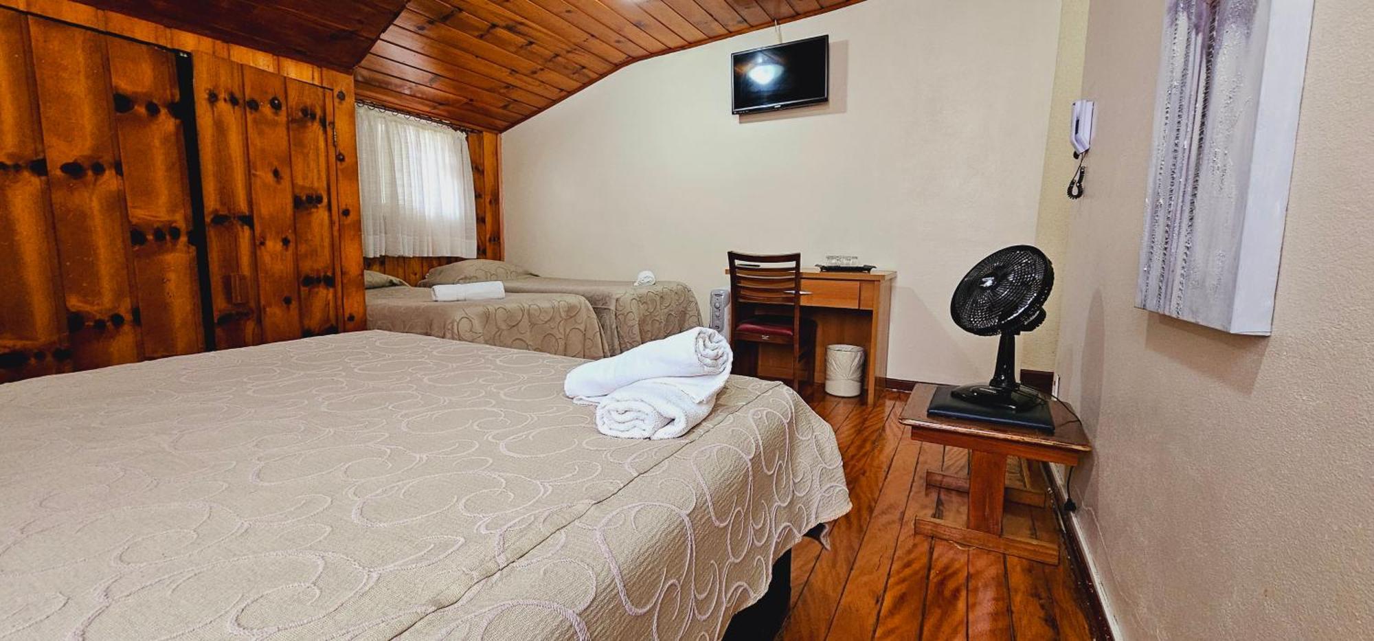 Hotel Fazenda Golden Park Кампус-ду-Жордан Екстер'єр фото