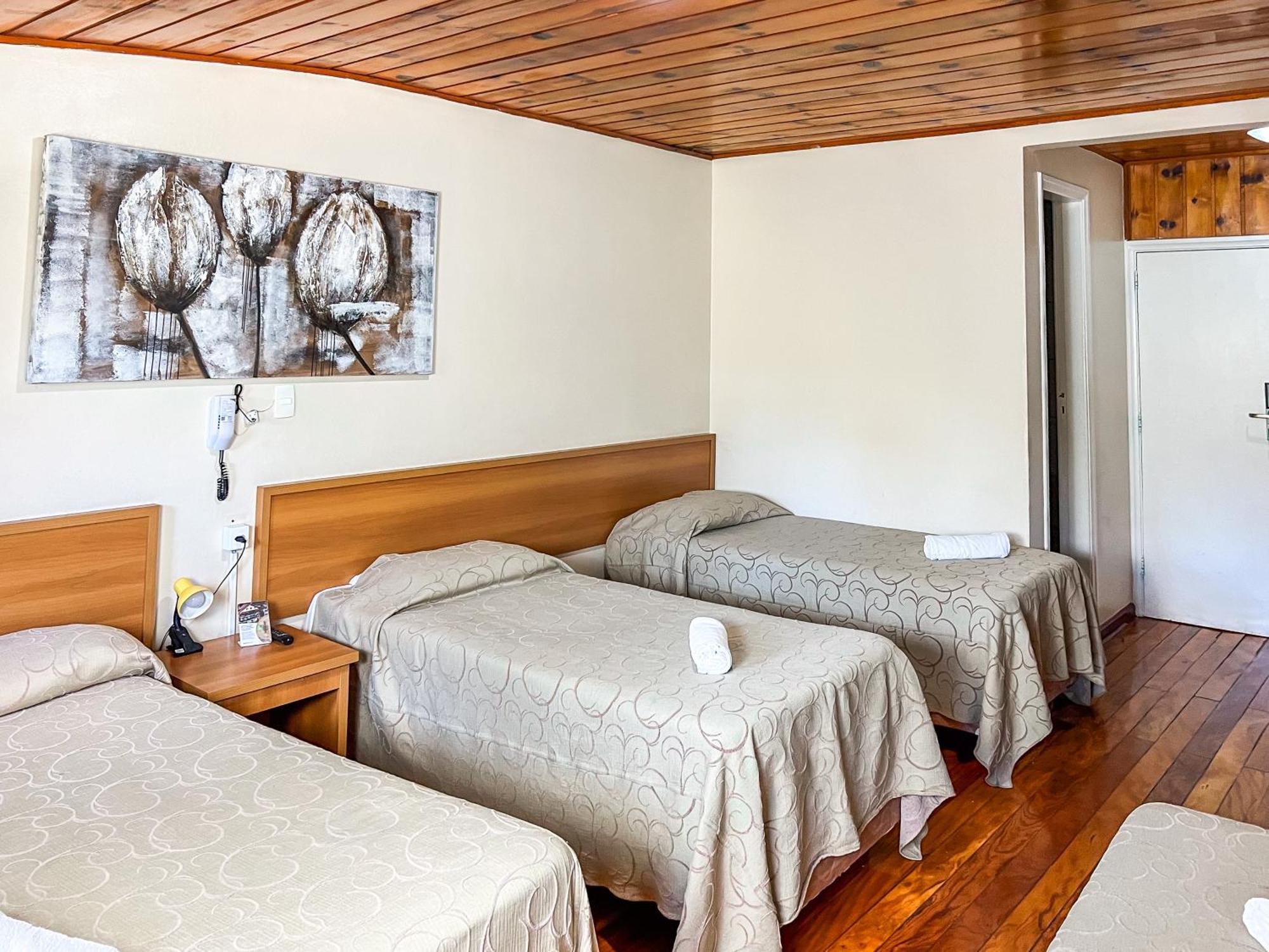 Hotel Fazenda Golden Park Кампус-ду-Жордан Екстер'єр фото