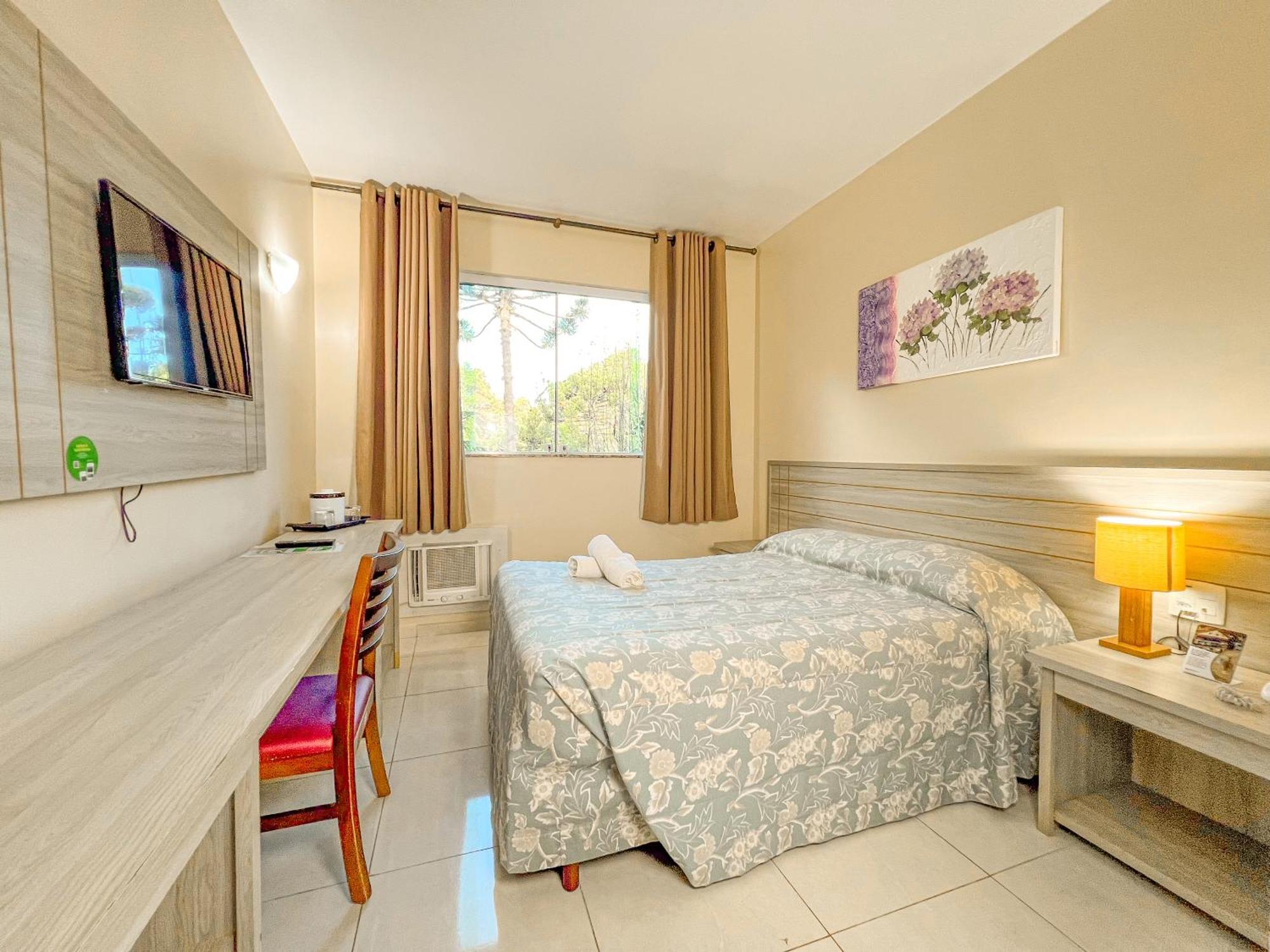 Hotel Fazenda Golden Park Кампус-ду-Жордан Екстер'єр фото